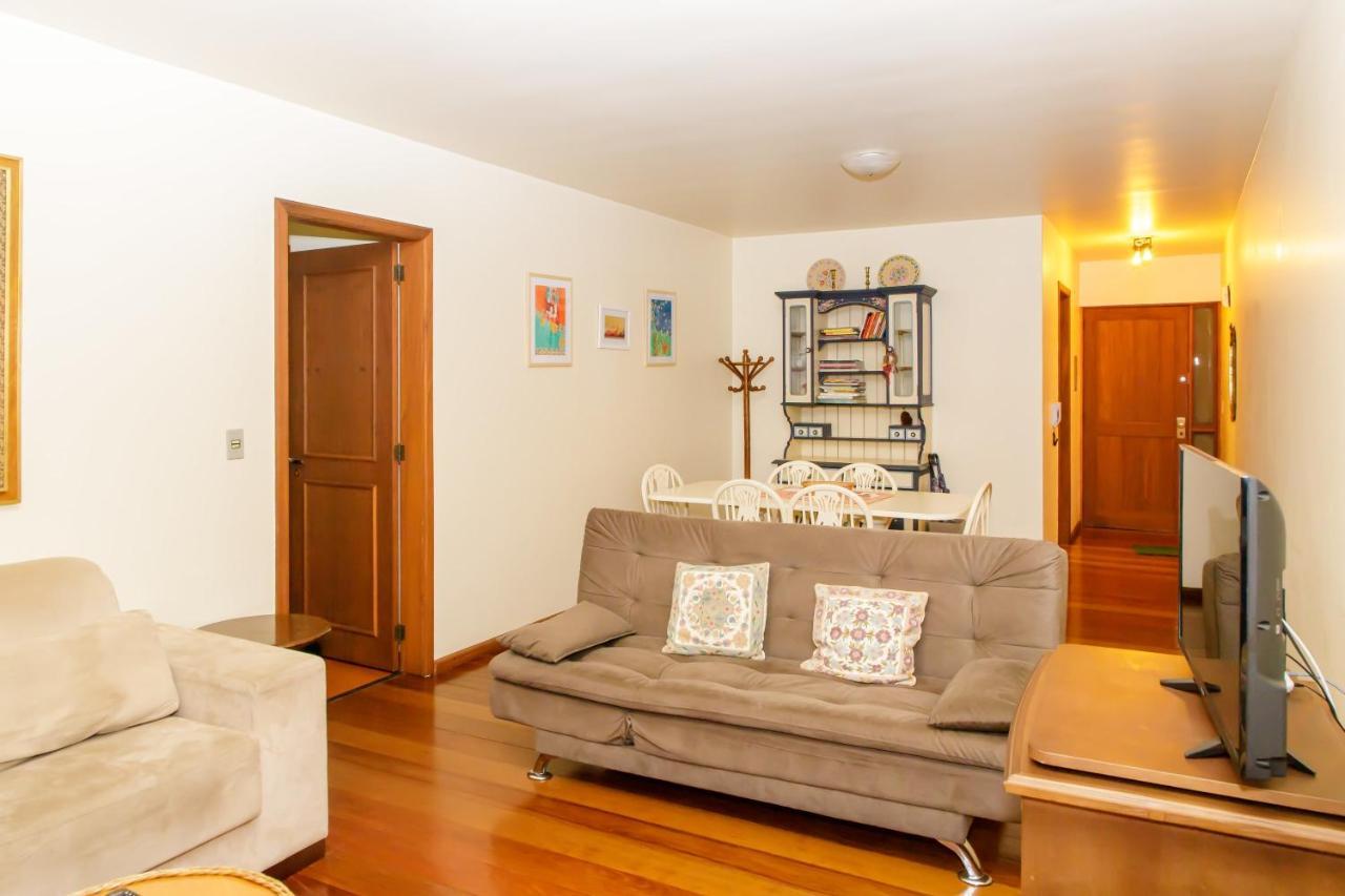 Apartamento Amplo E Aconchegante Na Av Das Hortencias No Centro De Gramado Bagian luar foto