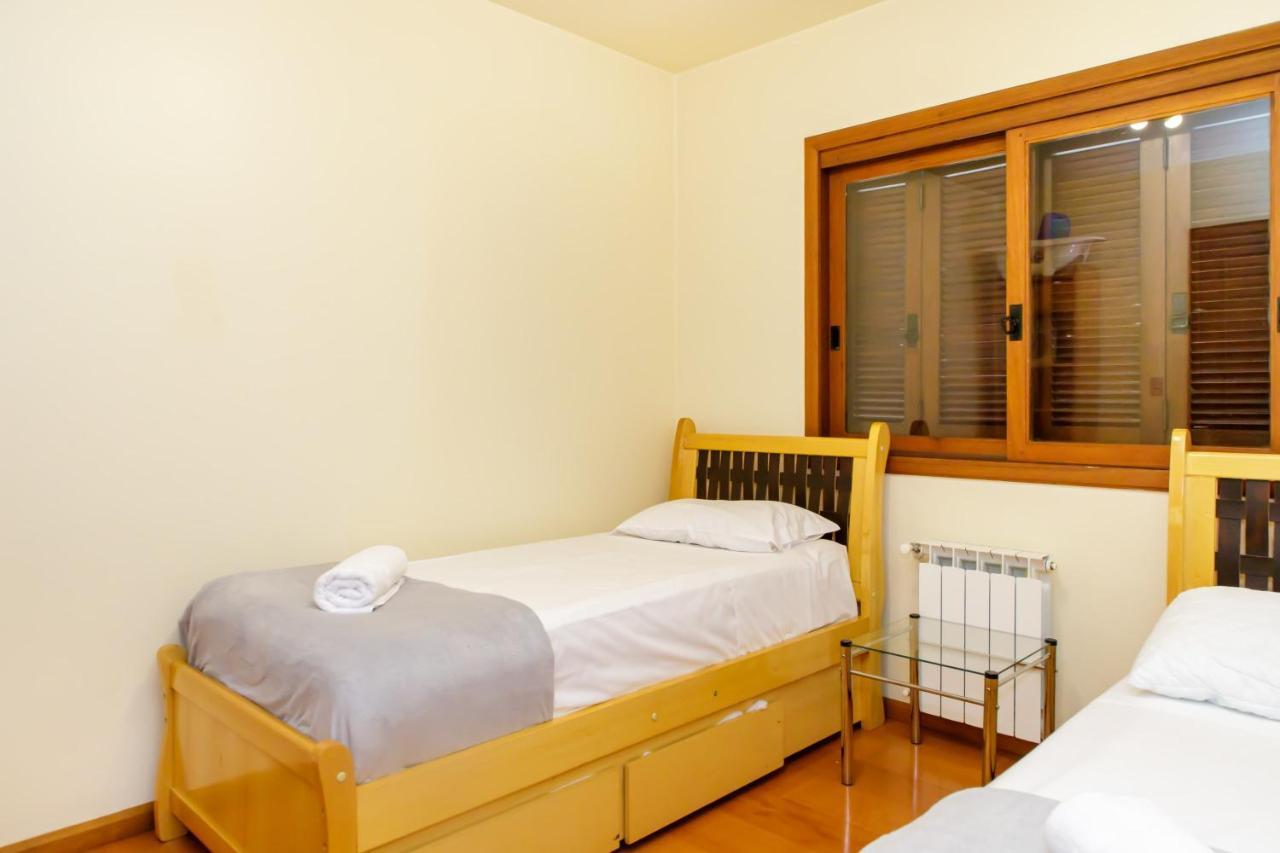 Apartamento Amplo E Aconchegante Na Av Das Hortencias No Centro De Gramado Bagian luar foto