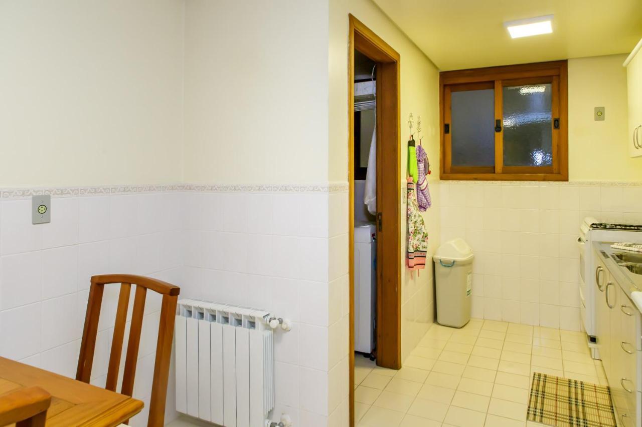 Apartamento Amplo E Aconchegante Na Av Das Hortencias No Centro De Gramado Bagian luar foto